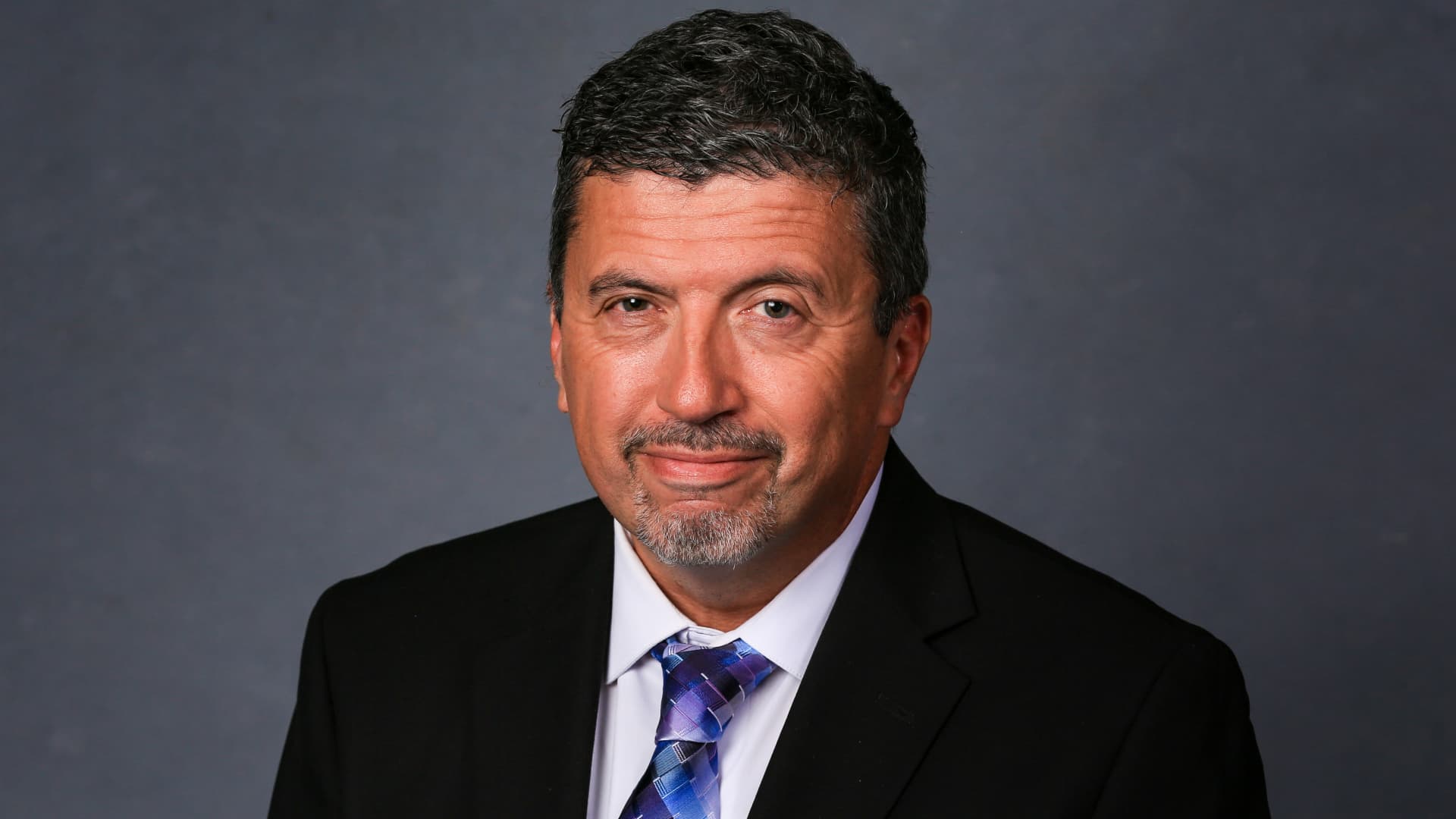 Jeff Cox Profile – CNBC