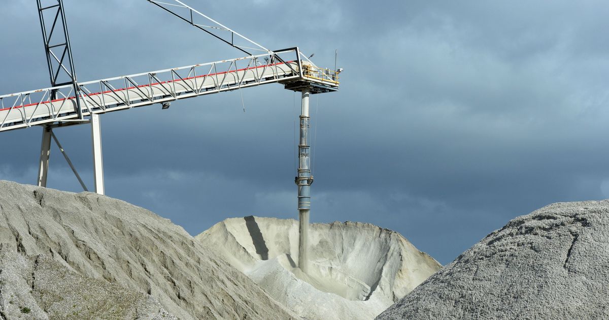 US wants to make rare earth deals with Australia but without China involved