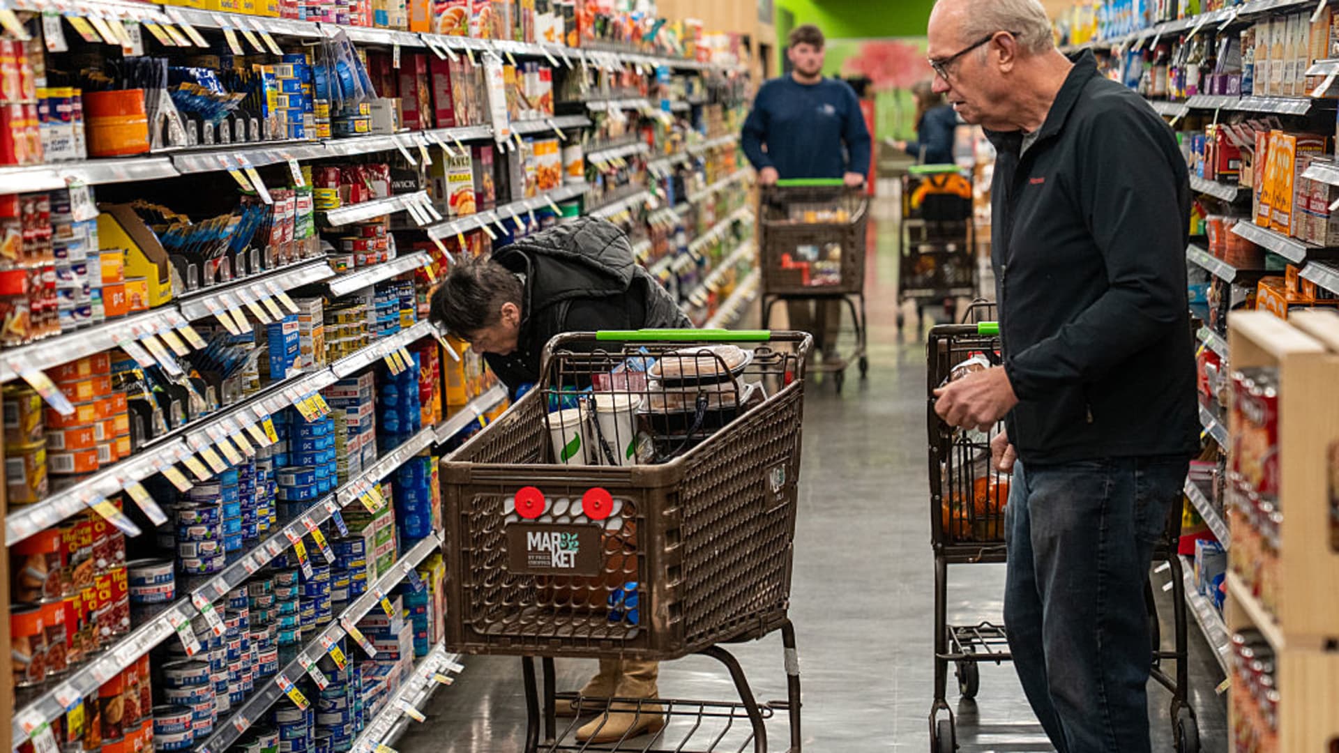 Stocks are buoying wealthy sentiment. A labor market break could end that